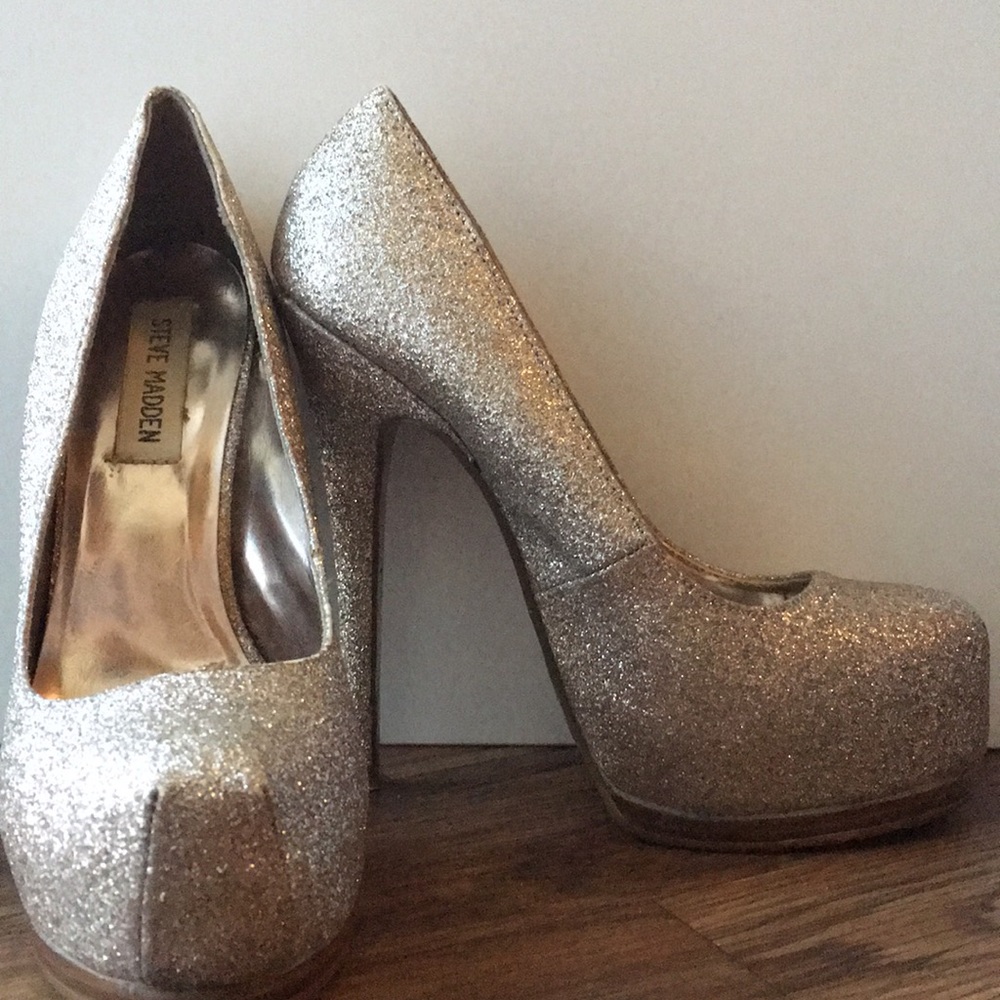 Steve Madden glitter platform heel